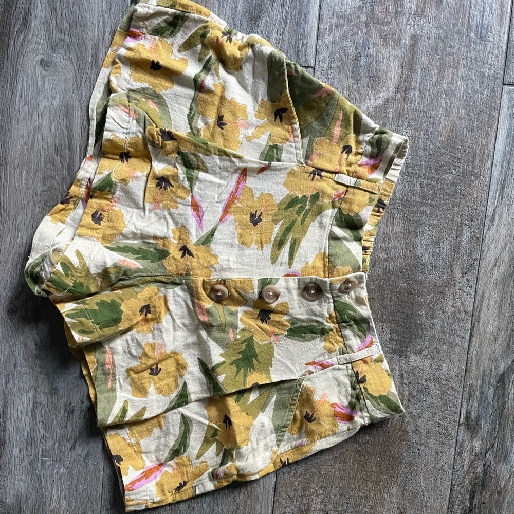 Revolve L-Space Linen Shorts